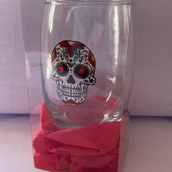 BLING SWAROVSKI CRYSTAL RED & WHITE SUGAR SKULL CANDY SKULL WINE GLASS NIB - Picture 13 of 14